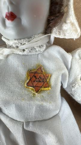 Holocaust Jew Jewish getto ghetto DOLL child toy with STAR OF DAVID JUDE Holocaust Jew Jewish getto ghetto DOLL child toy with STAR OF DAVID JUDE
