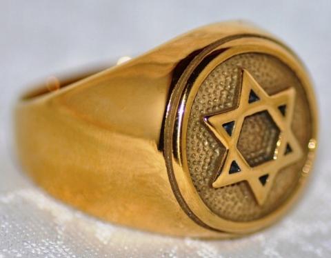 Jew Jewish STAR OF DAVID gold golden ring Holocaust deportation getto ghetto camp