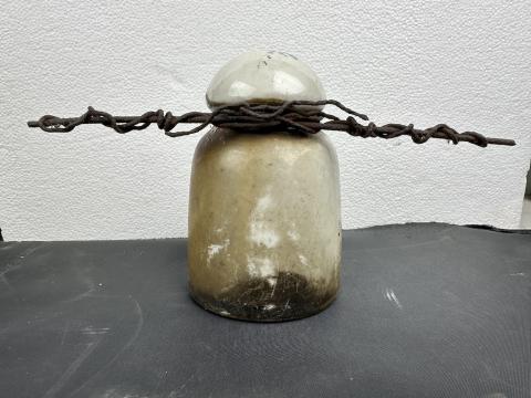 KL KZ AUSCHWITZ concentration camp LARGE porcelain electric fence barak with BARBEWIRE