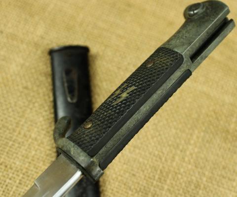 original WAFFEN SS BAYONET E.F Horster Solingen scabbard etui early dagger ss