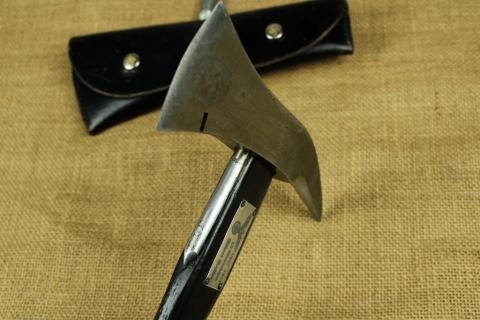 WW2 German Nazi AMAZING commemorative FIREFIGHTER FIREAXE named with SWASTIKA