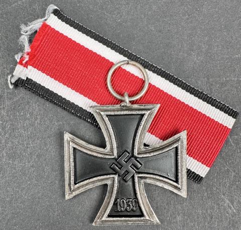 Ww2 German Nazi IRON CROSS medal award 2nd class Wehrmacht Waffen SS
