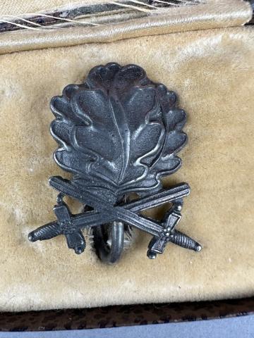 WW2 German Nazi KNIGHT CROSS OF THE IRON CROSS oakleaf pin in original case of issue silver 800