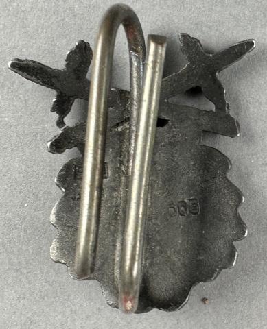WW2 German Nazi KNIGHT CROSS OF THE IRON CROSS oakleaf pin in original case of issue silver 800