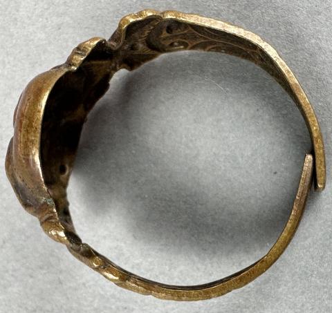 WW2 German Nazi Waffen SS Totenkopf skull ring original genuine case