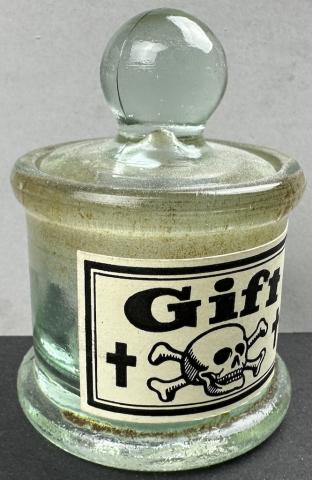 WW2 German Nazi POISON GIFT empty bottle totenkopf Zyklon b canister original