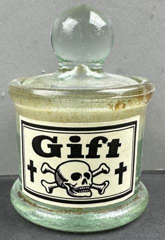 WW2 German Nazi POISON GIFT empty bottle totenkopf Zyklon b canister original