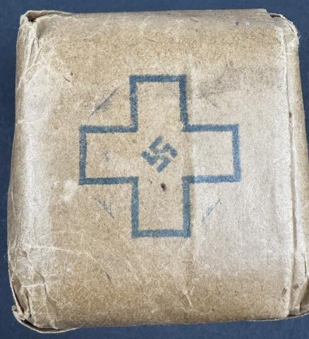 WW2 German Nazi red cross DRK unopened soap pack with SWASTIKA WW2 German Nazi red cross DRK unopened soap pack with SWASTIKA