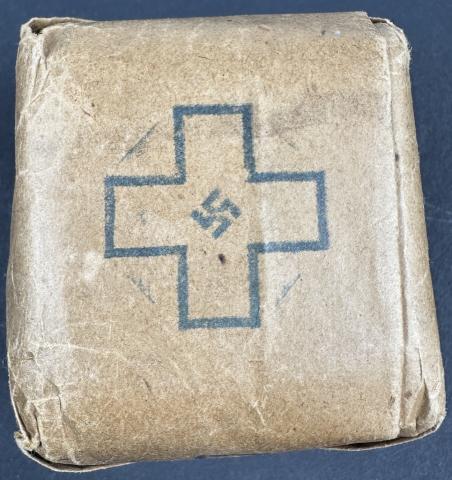 WW2 German Nazi red cross DRK unopened soap pack with SWASTIKA WW2 German Nazi red cross DRK unopened soap pack with SWASTIKA