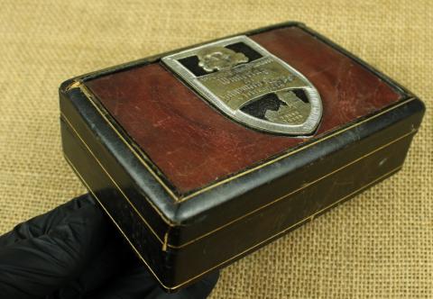 WW2 German Nazi WAFFEN SS TOTENKOPF memorial cigarette box wood and leather 1934