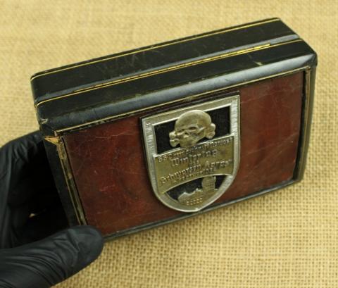 WW2 German Nazi WAFFEN SS TOTENKOPF memorial cigarette box wood and leather 1934