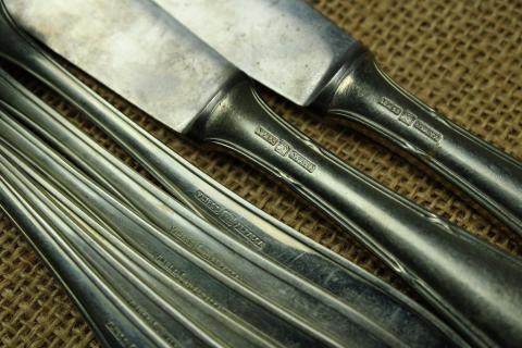 WW2 German Nazi WAFFEN SS TOTENKOPF skull SS officer silverware set case fork knife