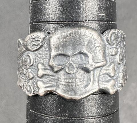 WW2 German Nazi WAFFEN SS TOTENKOPF skull ring officer oakloeaf original for sale genuine