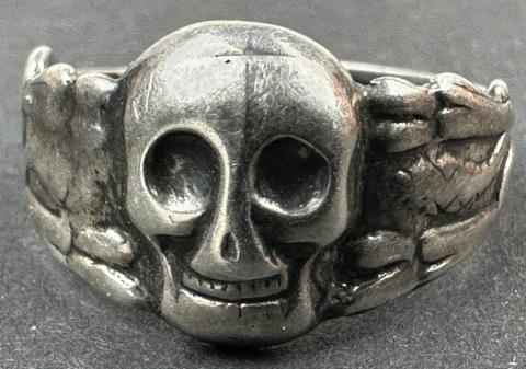 WW2 German Nazi WAFFEN SS TOTENKOPF skull silver ring in honour case himmler genuine