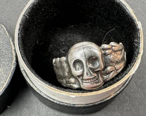 WW2 German Nazi WAFFEN SS TOTENKOPF skull silver ring in honour case himmler genuine