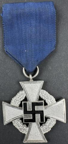 25 Years of Faithful Services in the Wehrmacht medal award with pin