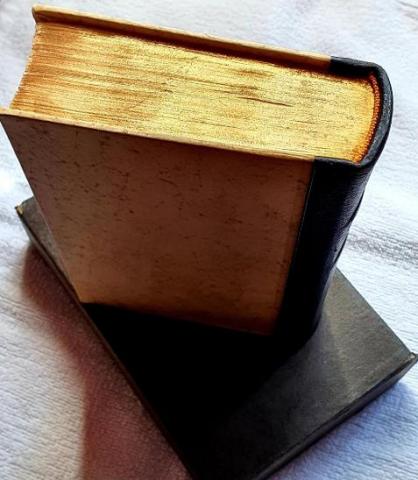 Adolf Hitler Mein Kampf wedding edition book GOLD BOX third reich fuhrer