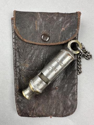 WAFFEN SS Gestapo Polizei Police whistle in etui named Deutsch Berlin with iron cross