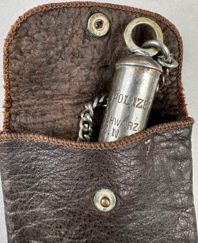 WAFFEN SS Gestapo Polizei Police whistle in etui named Deutsch Berlin with iron cross