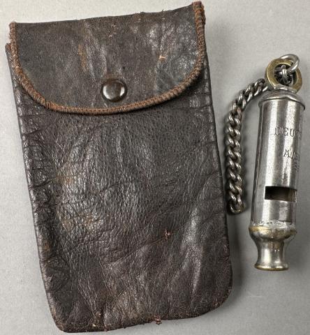 WAFFEN SS Gestapo Polizei Police whistle in etui named Deutsch Berlin with iron cross
