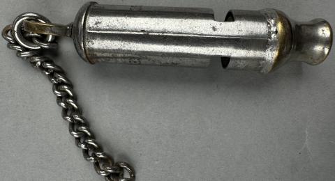 WAFFEN SS Gestapo Polizei Police whistle in etui named Deutsch Berlin with iron cross