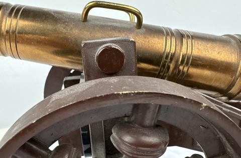 ANTIQUE MINIATURE CANNON FIREARM OLD BRASS military toy fire ww2 ww1 war battle ANTIQUE MINIATURE CANNON FIREARM OLD BRASS military toy fire ww2 ww1 war battle