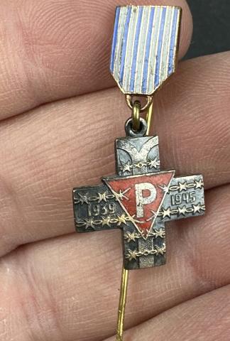 AUSCHWITZ concentration camp miniature medal polish inmate liberation