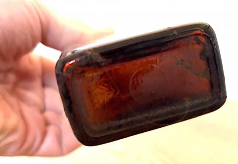 AUSCHWITZ III MONOWITZ IG FARBEN INDUSTRY BAYER empty LARGE medecine bottle FORCED LABOR inmate