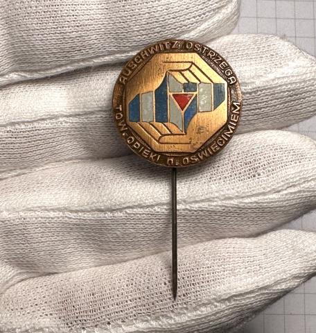 Concentration camp AUSCHWITZ Birkenau commemorative inmate survivor stickpin