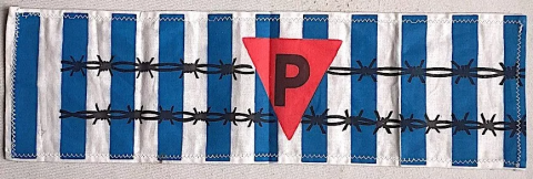 Concentration Camp AUSCHWITZ Polish inmate survivor commemorative liberation flag pennant