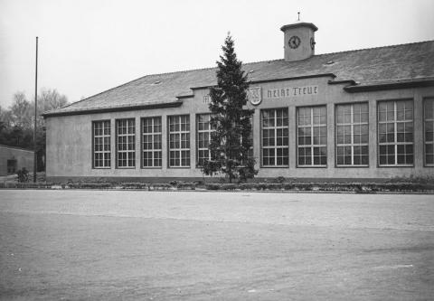 Concentration camp KZ Flossenbürg SS-Pionier-Kaserne Dresden WAFFEN SS TOTENKOPF guards