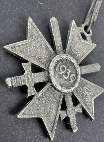 German Knight cross KVK 1939 1st class Ritterkreuz des Kriegsverdienstkreuzes 1939 mit Schwerter German Knight cross KVK 1939 1st class Ritterkreuz des Kriegsverdienstkreuzes 1939 mit Schwerter