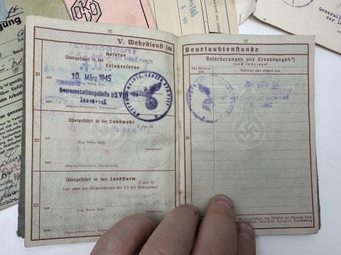 GROUPING Documents and ID from one soldier Panzer division Soldbuch Wehrpass iron cross award etc