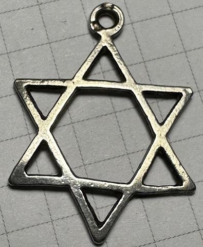 Holocaust Ghetto Getto Jew Jewish STAR OF DAVID pendant WW2 period