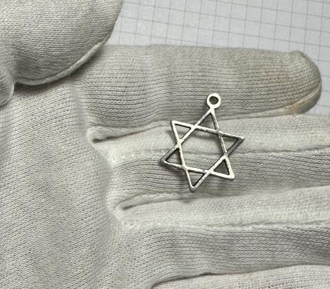 Holocaust Ghetto Getto Jew Jewish STAR OF DAVID pendant WW2 period