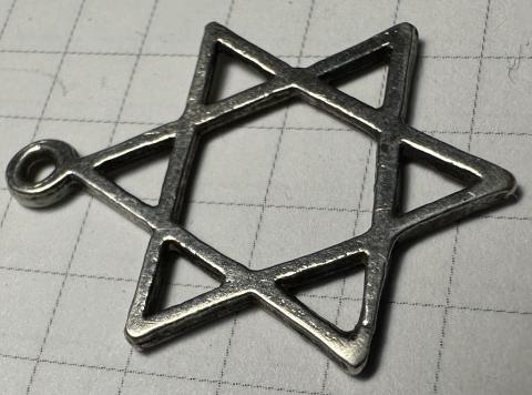 Holocaust Ghetto Getto Jew Jewish STAR OF DAVID pendant WW2 period