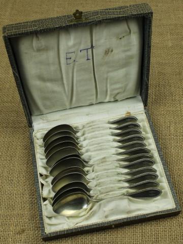 NICE Waffen SS totenkopf skull set of 12 silverware spoons marked in case