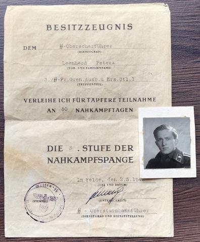 SCARCE WAFFEN SS Panzer SS-Galizien PHOTO award document GOLD Close Combat badge 