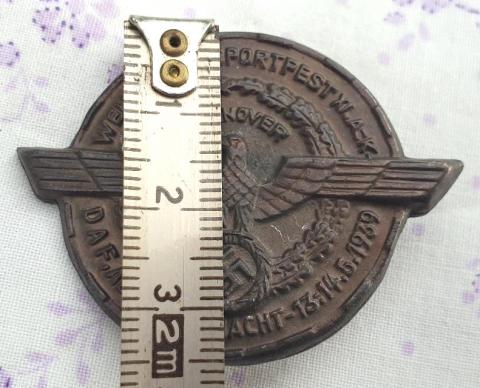 LISTED Third Reich DAF RAD workers HANNOVER SPORTFEST WEHRMACHT 1939 badge RARE