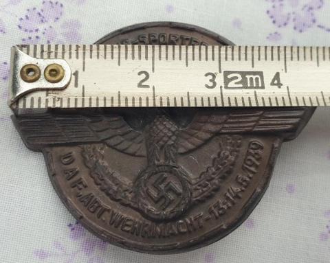 LISTED Third Reich DAF RAD workers HANNOVER SPORTFEST WEHRMACHT 1939 badge RARE
