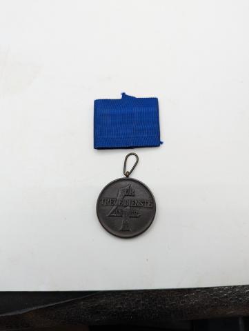WAFFEN SS 4 years long faithful services in the SS medal award MINT original genuine authentic