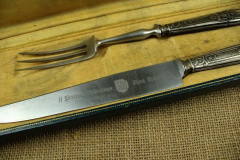 Waffen SS Das Reich Panzer Grenadier Division meat set silverware in case skull totenkopf