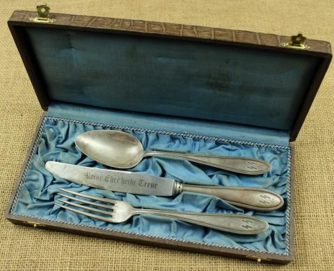 WAFFEN SS cutlery set SS runes case silverware original authentic motto on blade