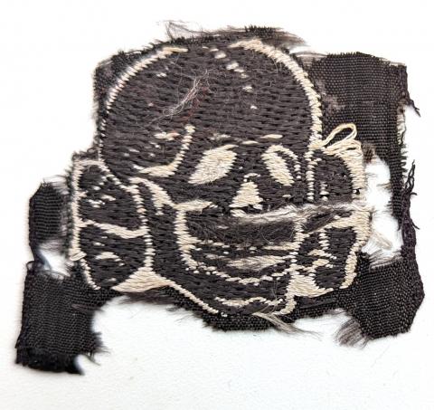 WAFFEN SS TOTENKOPF cloth SKULL insigna for M43 Overseas SS caps SCARCE