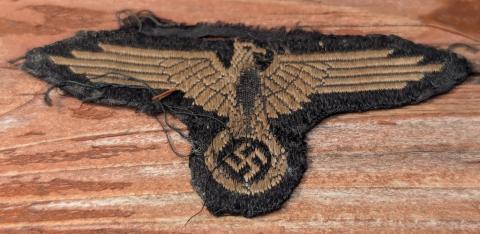 WAFFEN SS TOTENKOPF smallest cloth EAGLE insigna for OVERSEAS SS CAP RARE