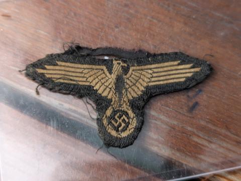 WAFFEN SS TOTENKOPF smallest cloth EAGLE insigna for OVERSEAS SS CAP RARE