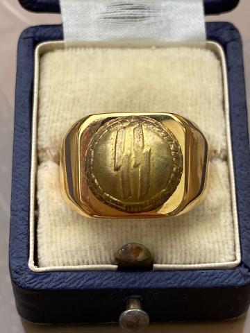 WW2 German Nazi WAFFEN SS original OFFICER GOLD RING CASE