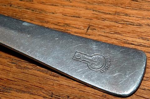 WW2 German Nazi AUSCHWITZ III MONOWITZ IG FARBEN forced labor inmate spoon