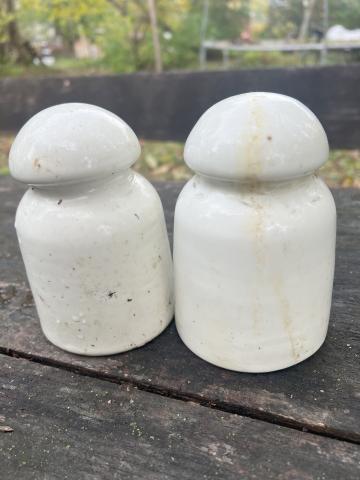WW2 GERMAN NAZI CONCENTRATION CAMP AUSCHWITZ BIRKENAU ELECTRIC FENCE'S PORCELAIN PART HOLOCAUST