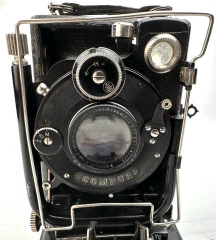 WW2 German Nazi early WAFFEN SS propaganda camera original totenkopf guard